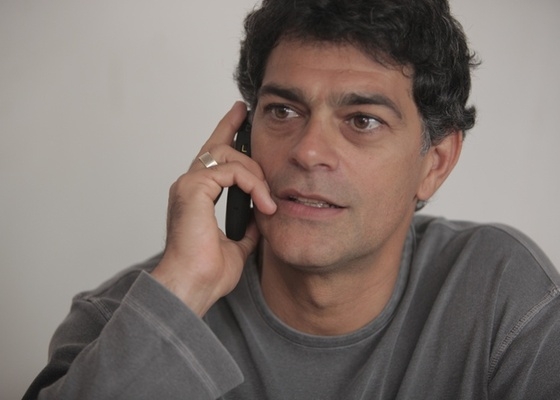 Eduardo Moscovis estará na série 'Louco por Elas'